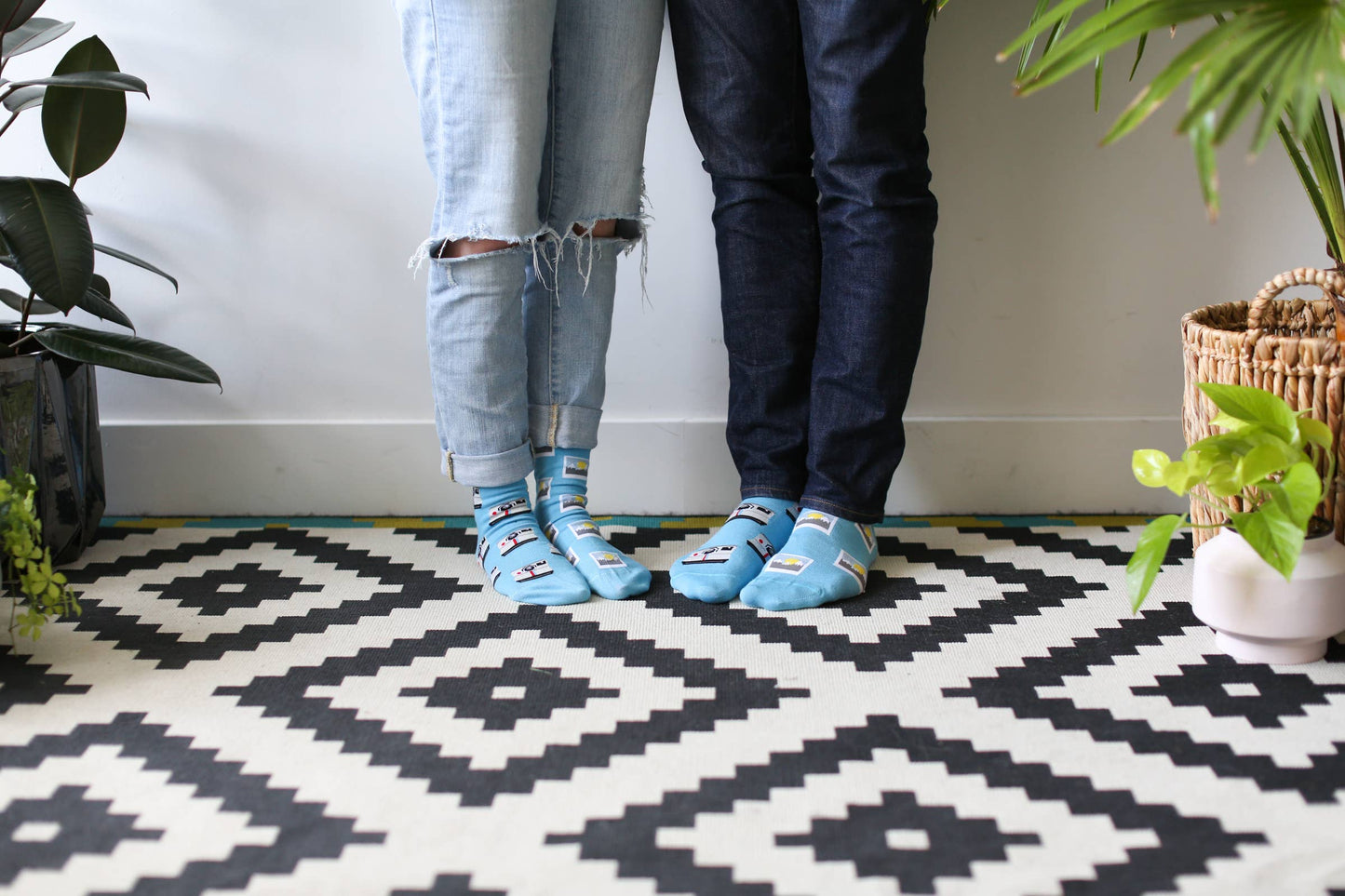 Men’s Socks | Camera & Instant Photo | Polaroid | Adventure