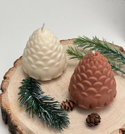 Pinecone candle, Christmas decor, soy wax candle, Christmas